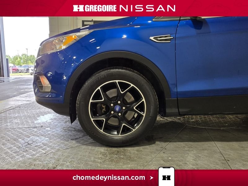 2019 Ford Escape Blue Laval - photo #11