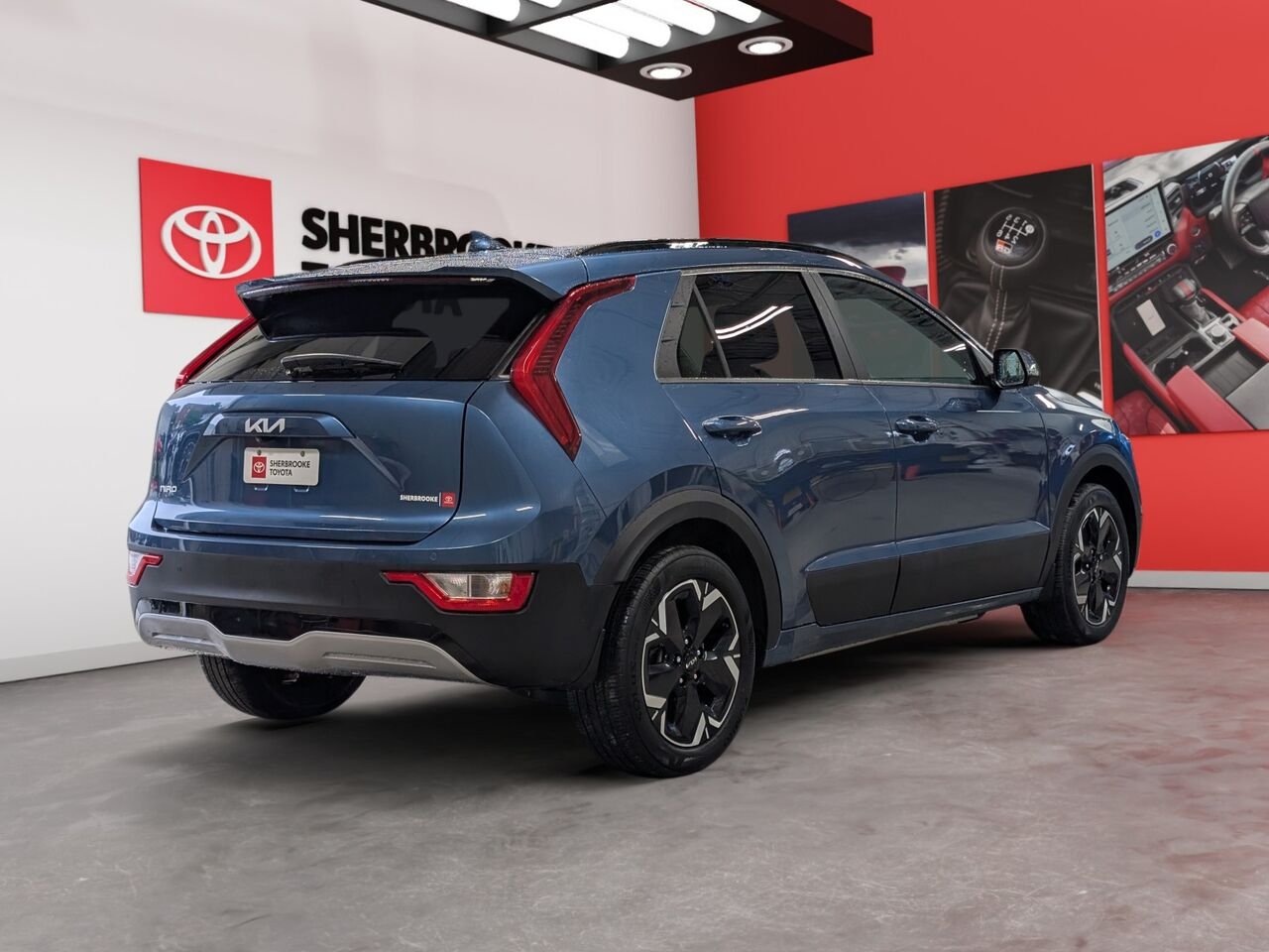 2024 Kia Niro électrique KNDCR3L16R5100743 Blue Sherbrooke - photo #3