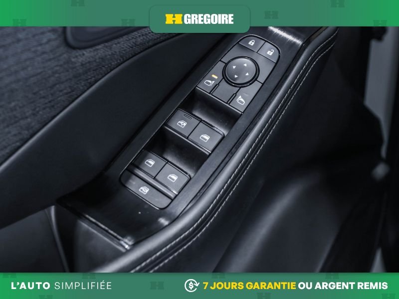 2021 Nissan Rogue White Laval - photo #13