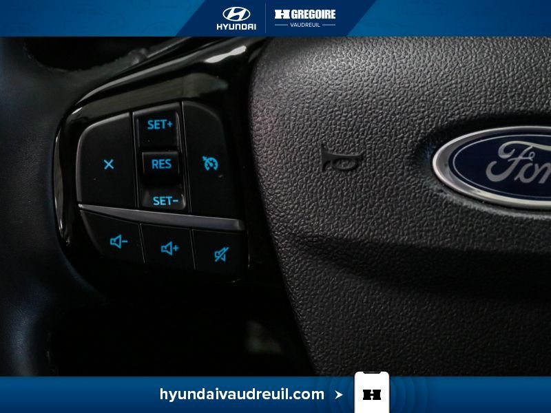 2022 Ford Escape Grey Blainville - photo #21
