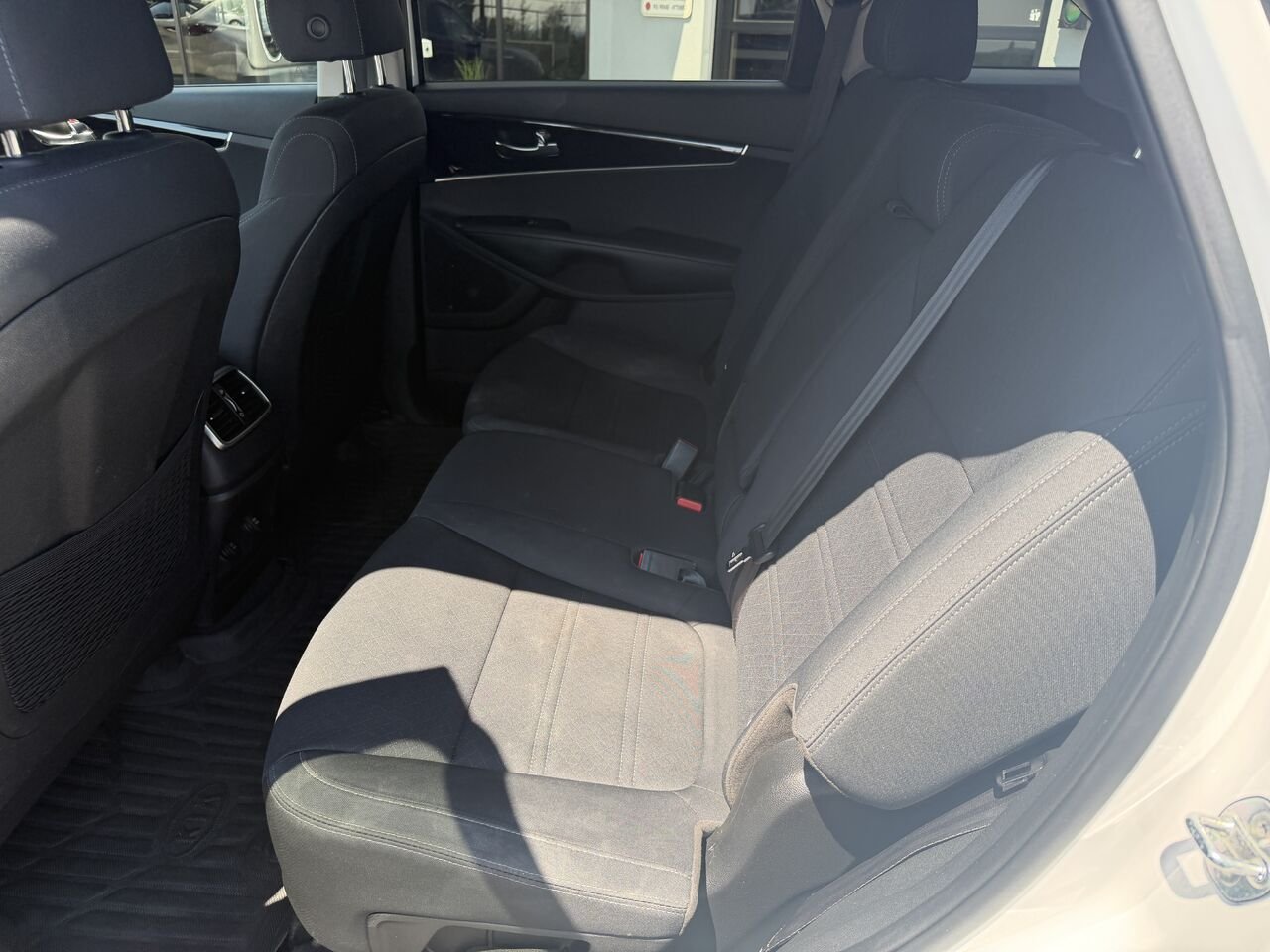 2020 Kia Sorento White Nantes - photo #10