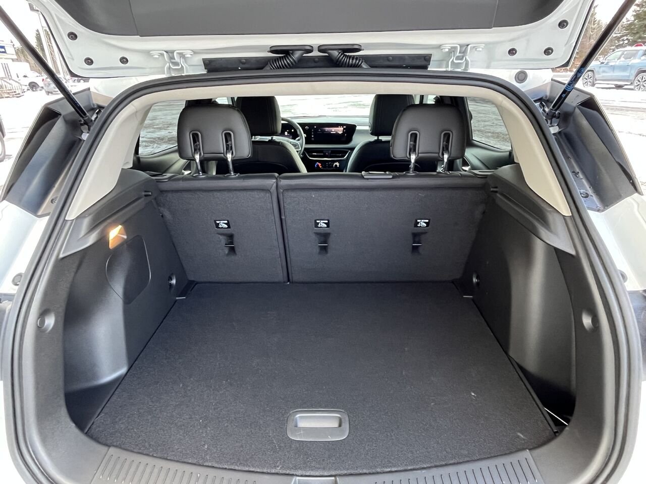 2026 BUICK Encore GX Privilégiée 4 portes TA SUMMIT WHITE Montmagny - photo #10