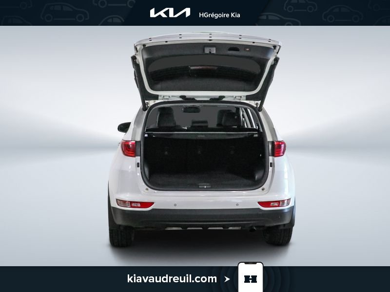 2018 Kia Sportage White Laval - photo #31