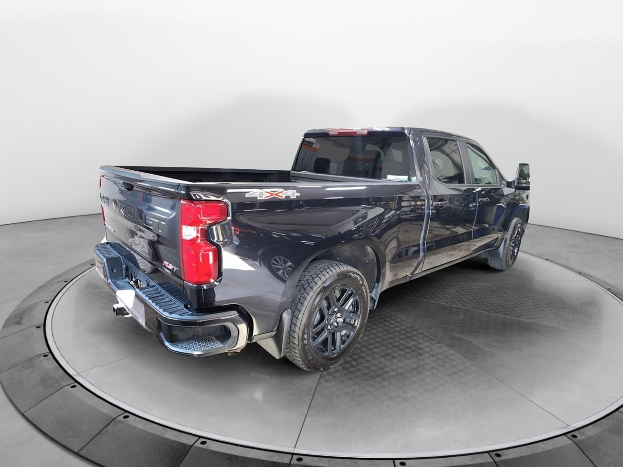 Chevrolet Silverado 1500 NIV 1GCUDEE89RZ382863 2024 Noir Baie-Comeau - photo #2