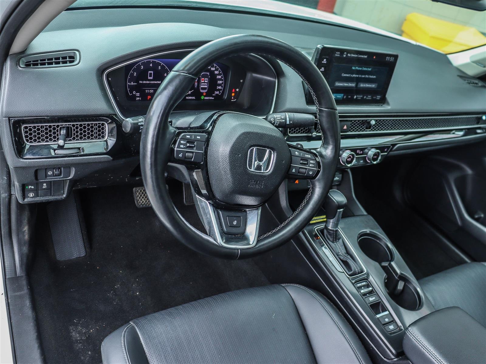 Honda Civic Berline Touring 2022 White Ottawa & Gatineau - photo #8