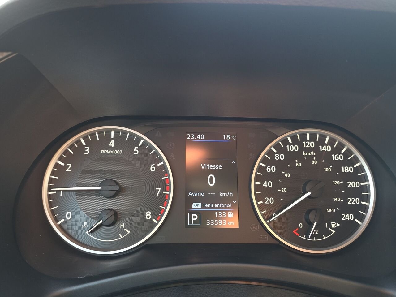 Nissan Sentra S Plus CVT, caméra de recul, commande audio au volant, Apple Carplay 2024 Noir Val-David - photo #11