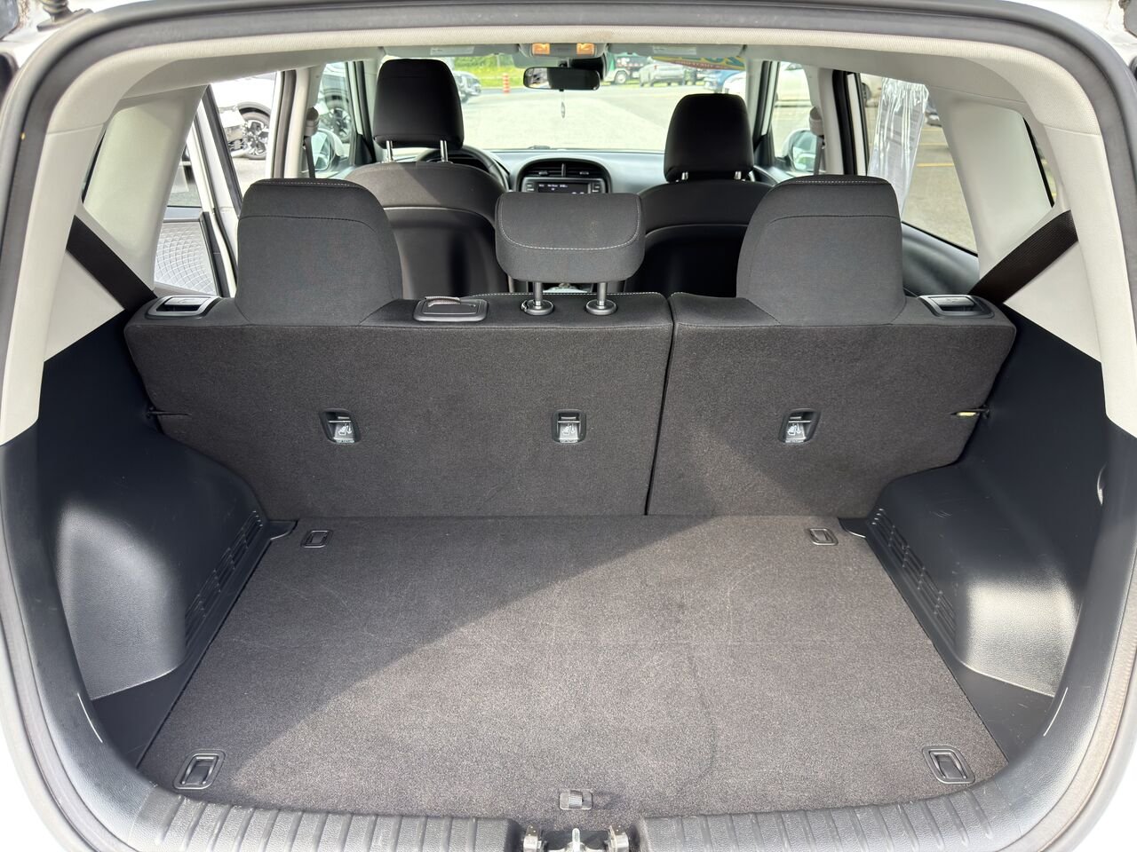Kia Soul 2022 Blanc Thetford Mines - photo #12