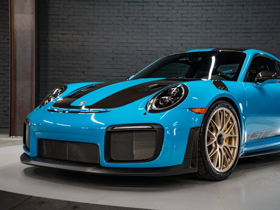 2018 Porsche 911 2018 Blue