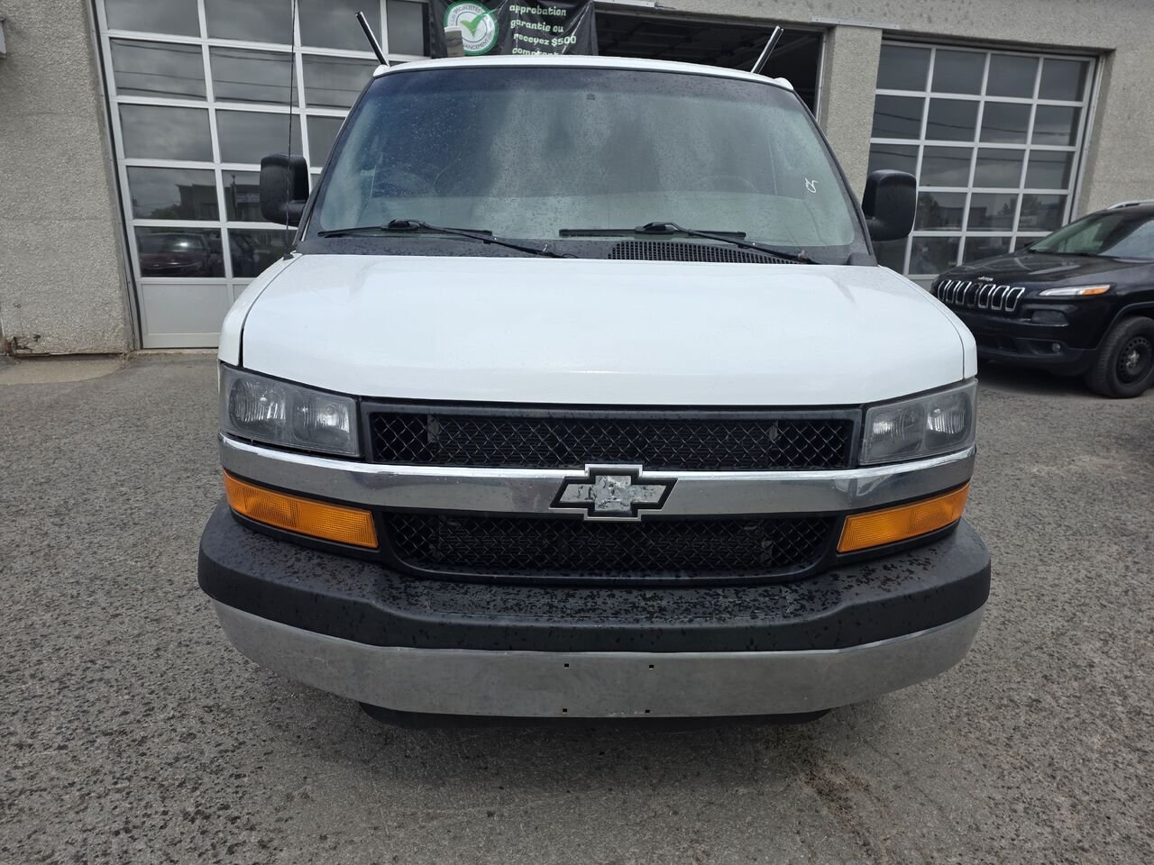 2016 Chevrolet Fourgonnette Express utilitaire White  - photo #8