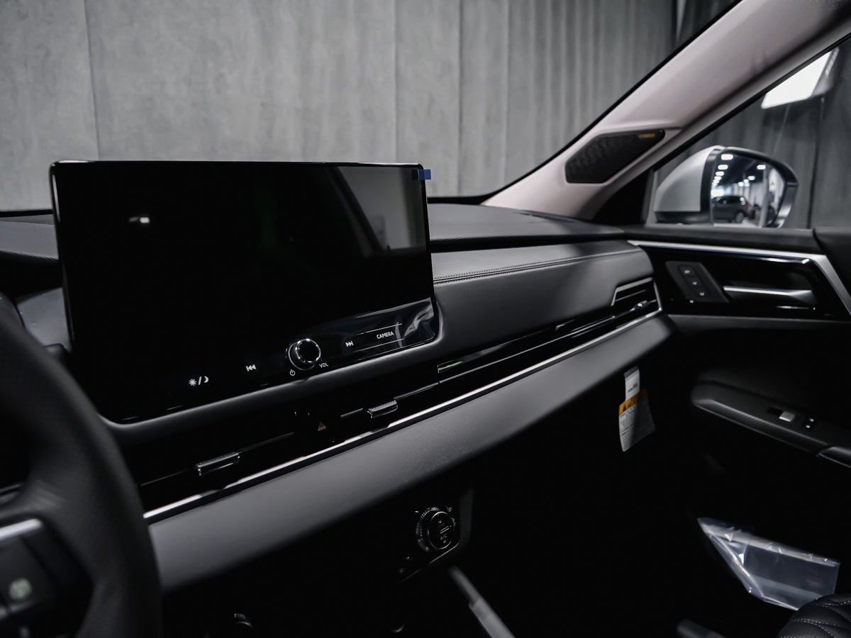2026 Mitsubishi Outlander Plug-In Hybrid GT Black Diamond Premium Finish Montreal - photo #10