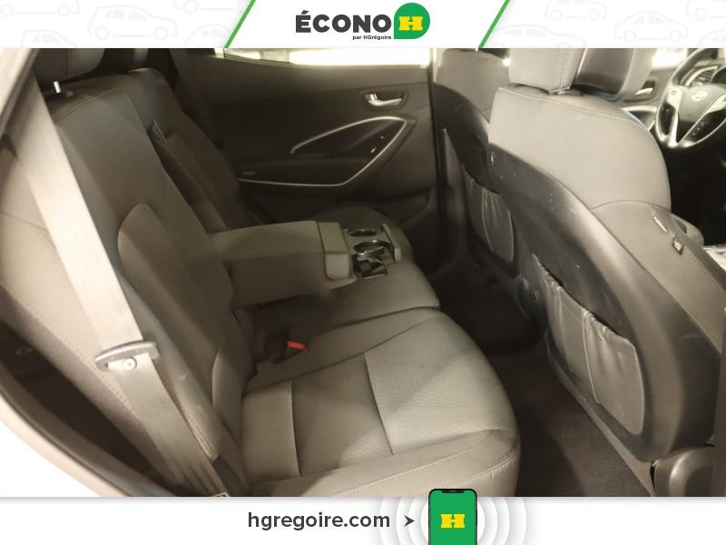 2016 Hyundai Santa Fe White Blainville - photo #25