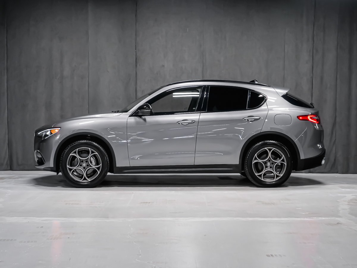 Alfa Romeo Stelvio Sprint 2021 Gris Montréal - photo #2