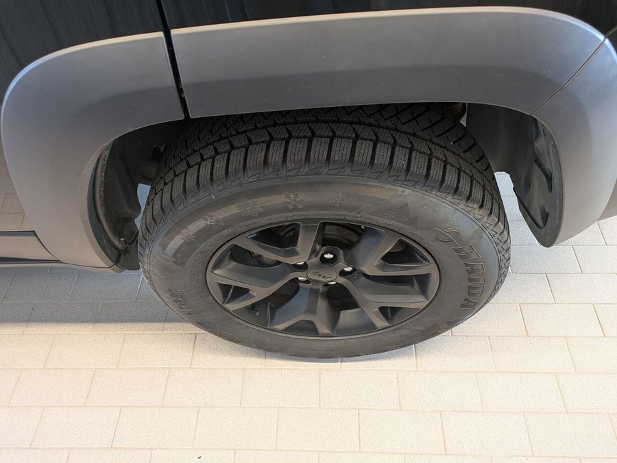 Jeep Cherokee L Plus PKG 4X4 2017 Noir