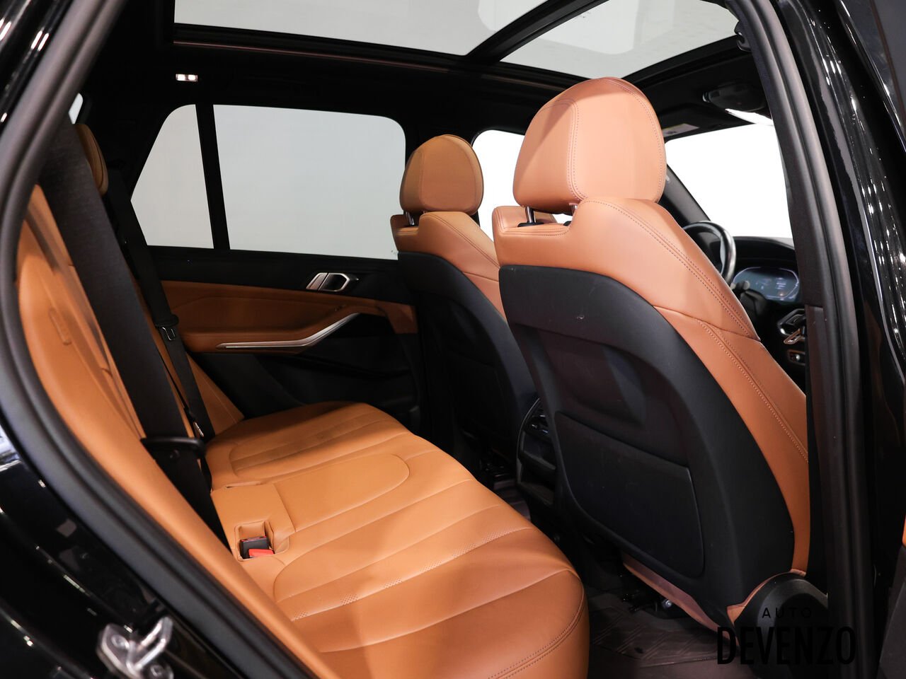 2022 BMW X5 Black Saint-Eustache - photo #8