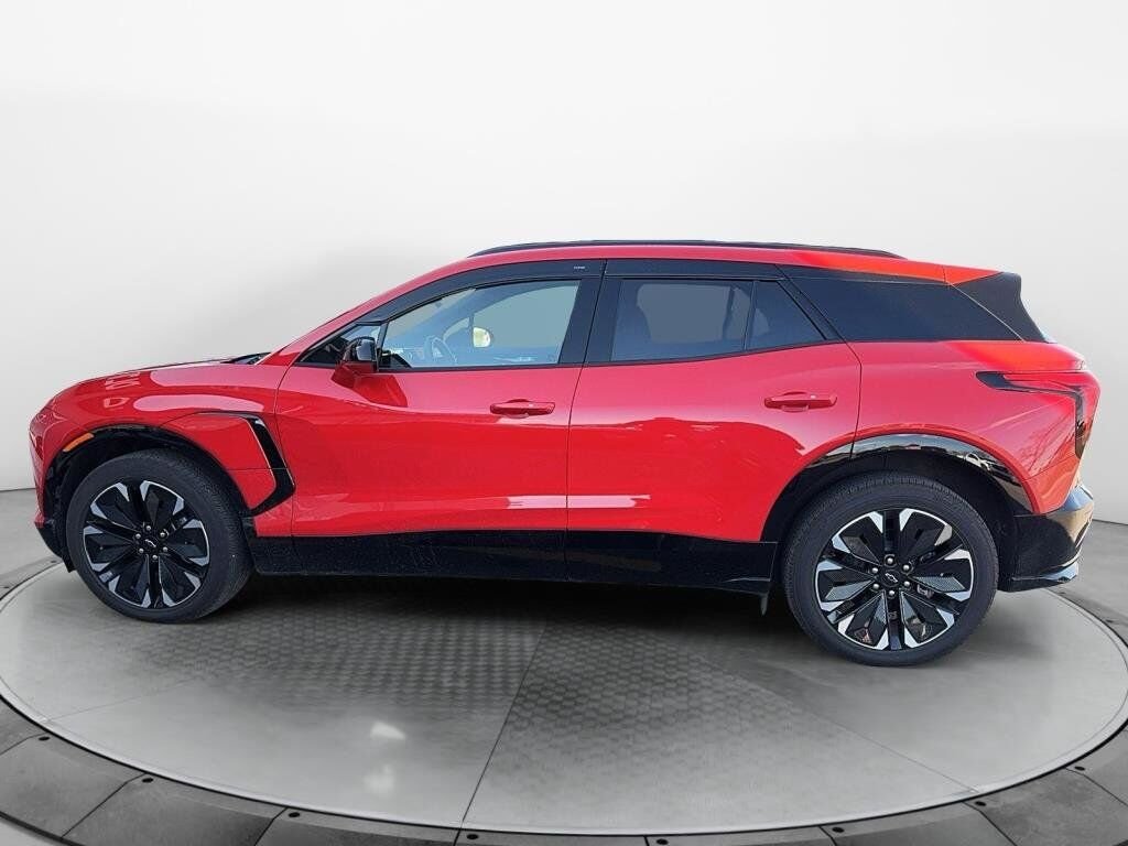 2024 Chevrolet Blazer EV VIN 3GNKDCRJ1RS272452 Red Chicoutimi - photo #4