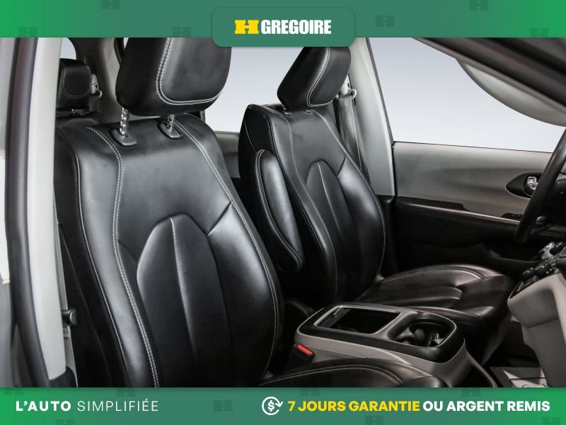 Chrysler Pacifica 2023 Gris Saint-Eustache - photo #31
