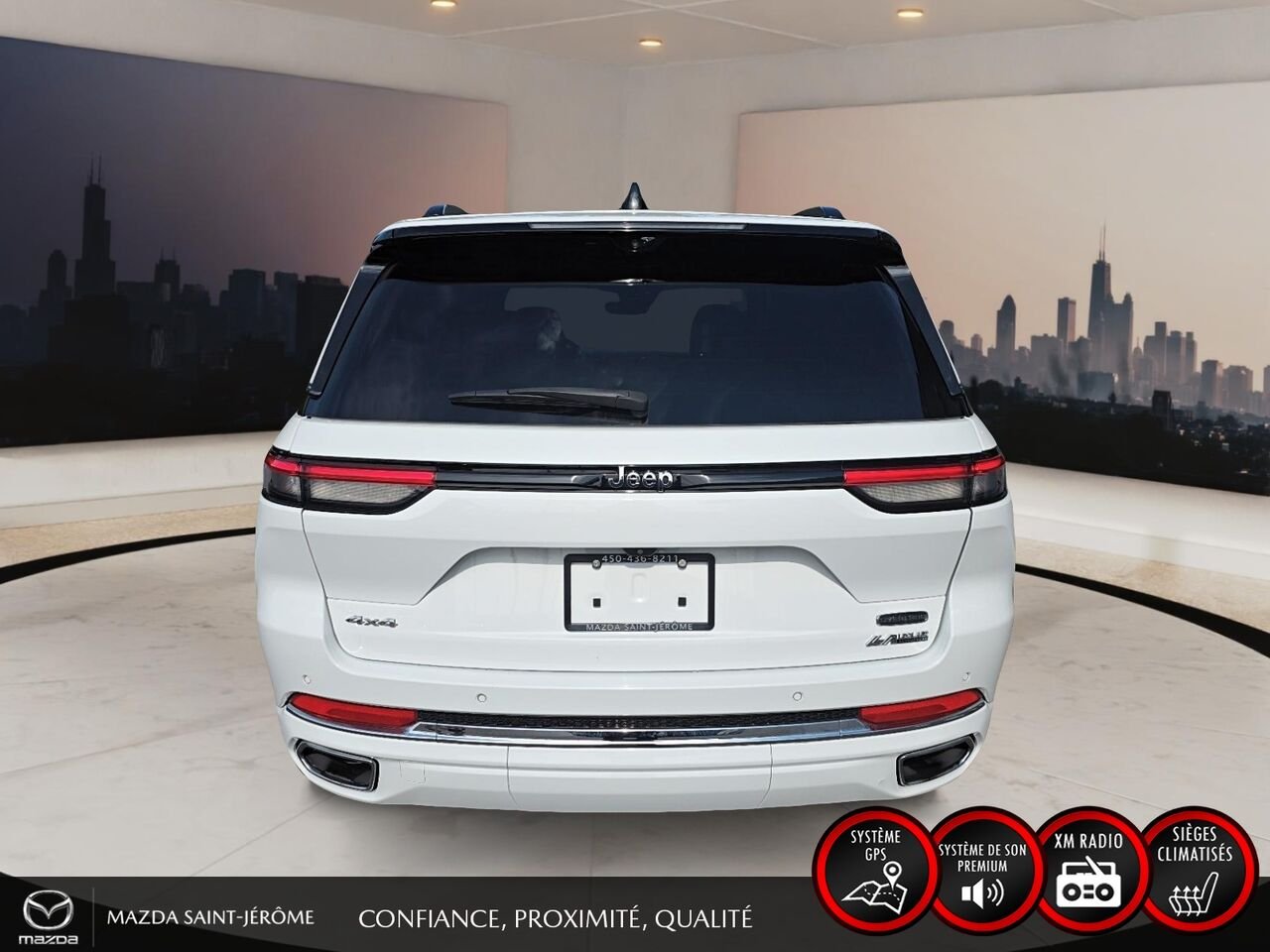 Jeep Grand Cherokee Overland | TOIT PANORAMIQUE | CUIR | 4X4 | 2023 Blanc Saint-Jérôme - photo #6