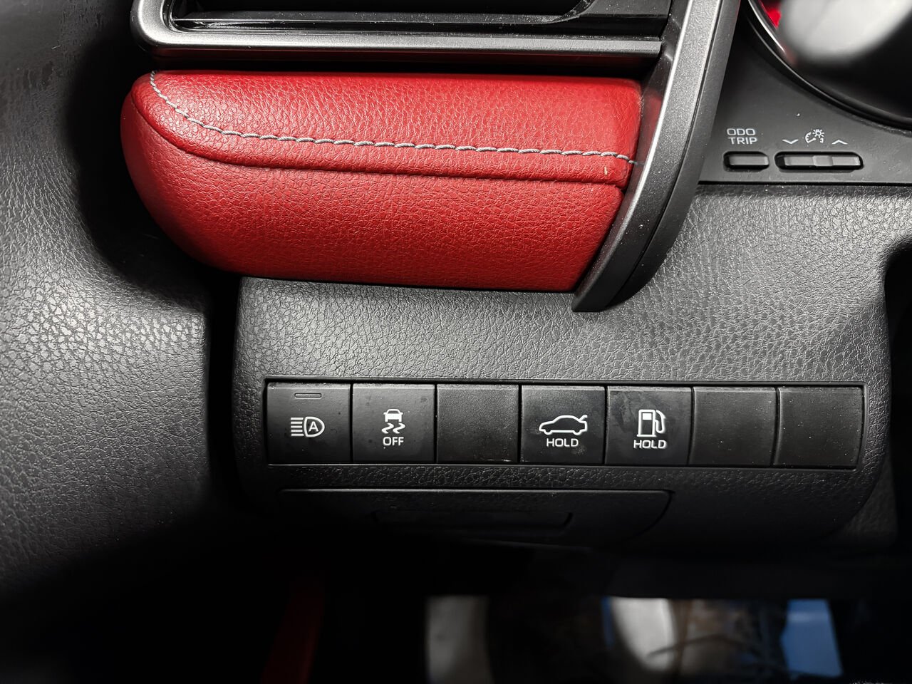 Toyota Camry XSE/TOIT PANORAMIQUE OUVRANT/SIÈGES CHAUFFANTS/AC BIZONE/ 2020 Blanc Sherbrooke - photo #18