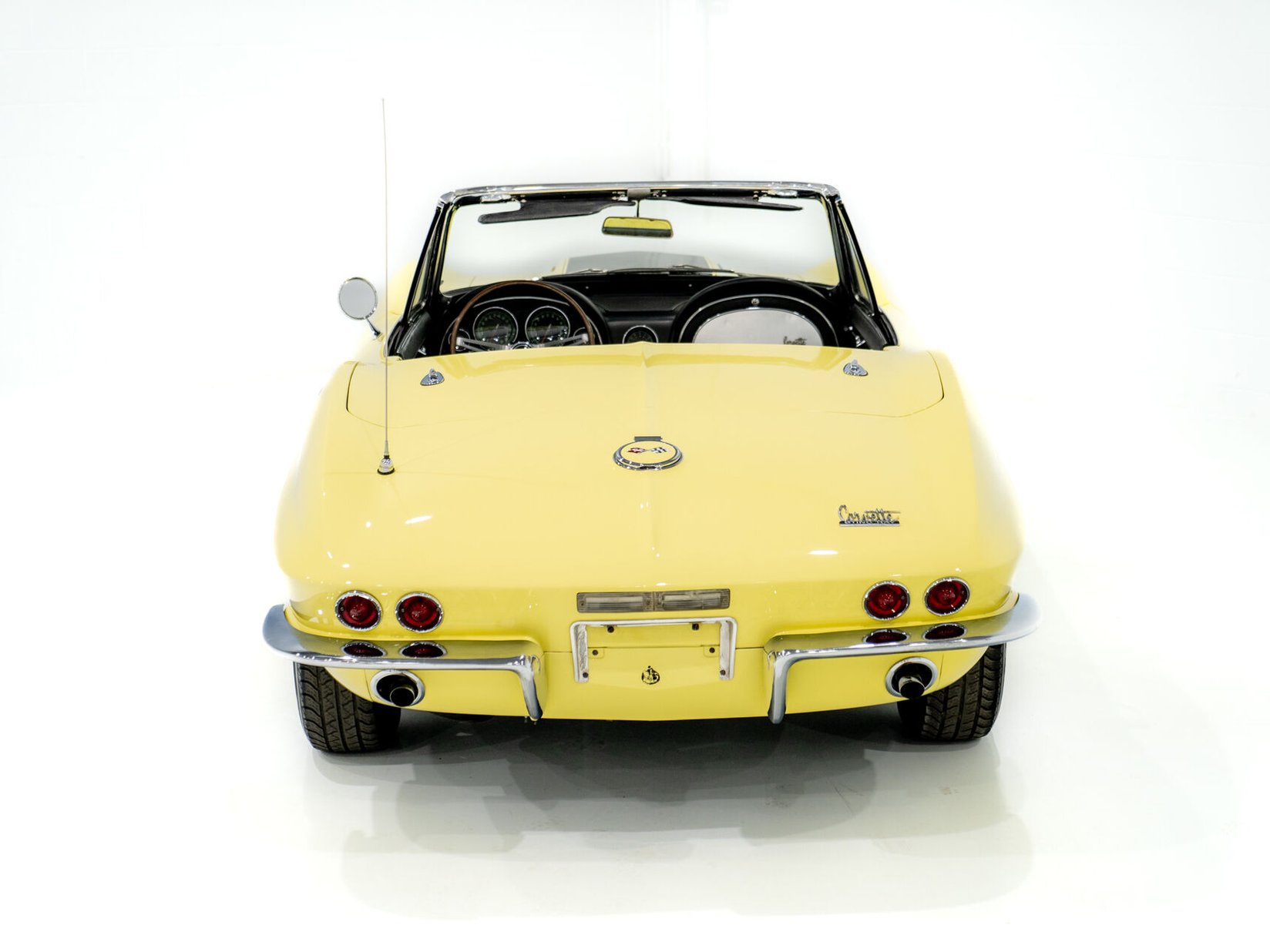 Chevrolet Corvette 1967 Jaune Montréal - photo #31