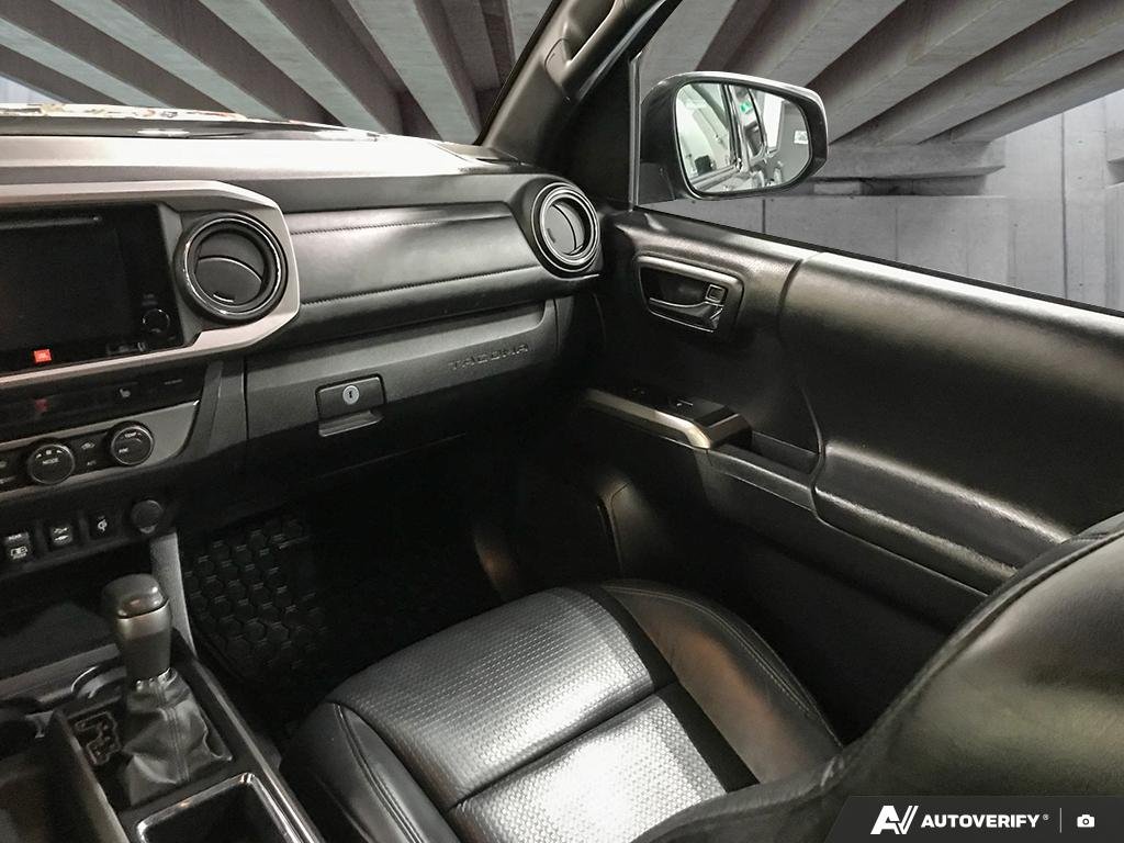 2019 Toyota Tacoma 2600804A | Limited Black Edmonton - photo #24