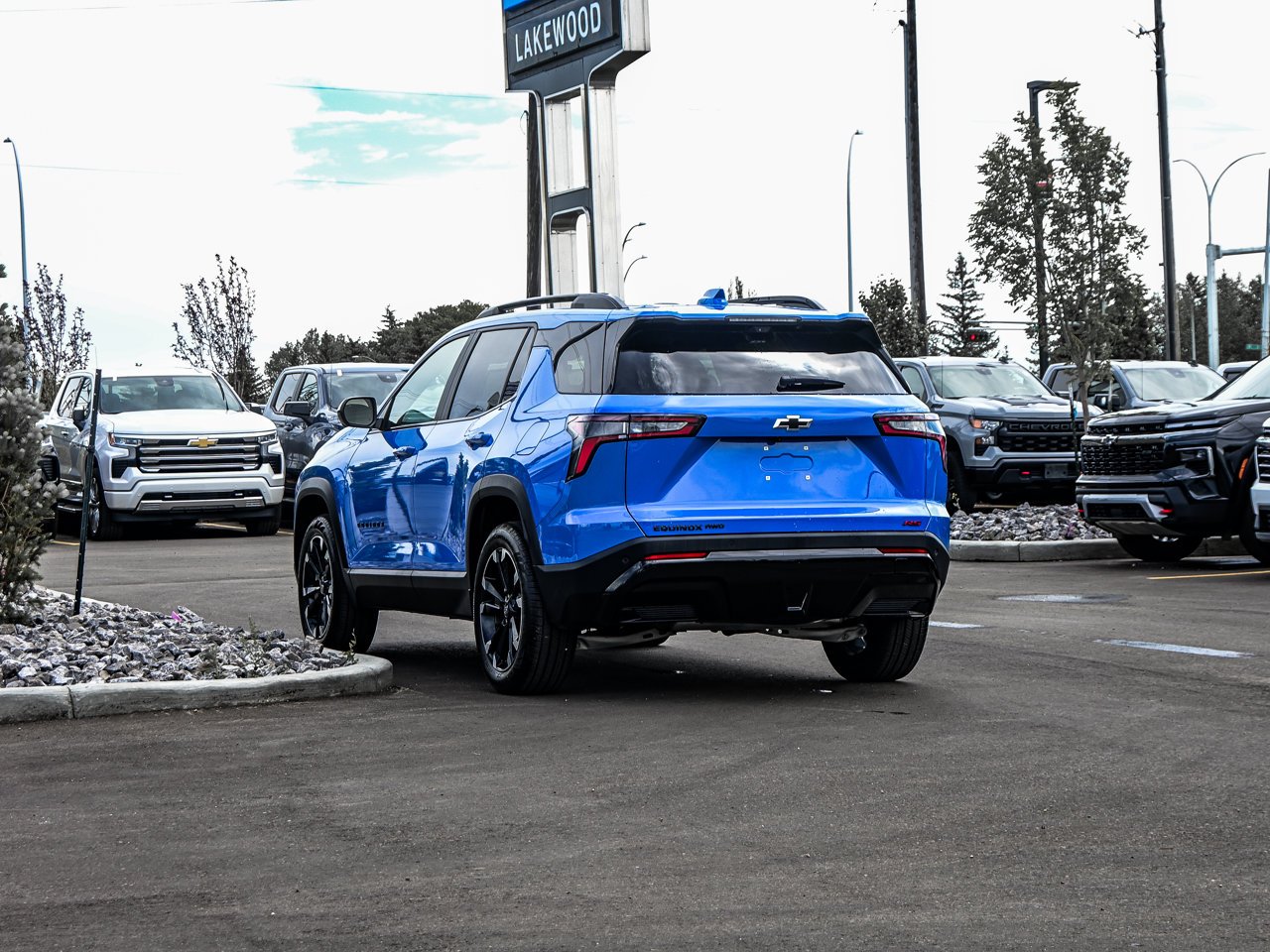 2026 Chevrolet Equinox AWD 4dr RS Blue Sherwood Park - photo #10