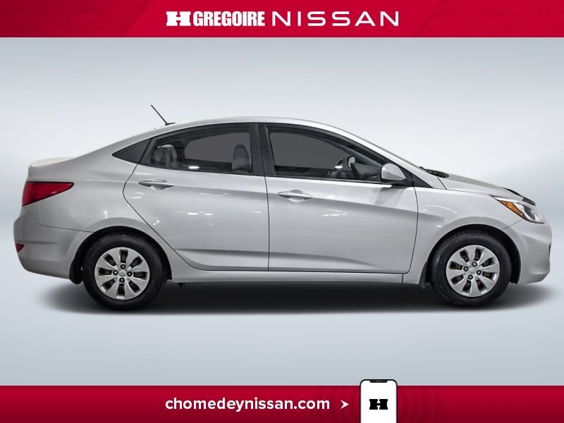 2015 Hyundai Accent Silver Laval - photo #10