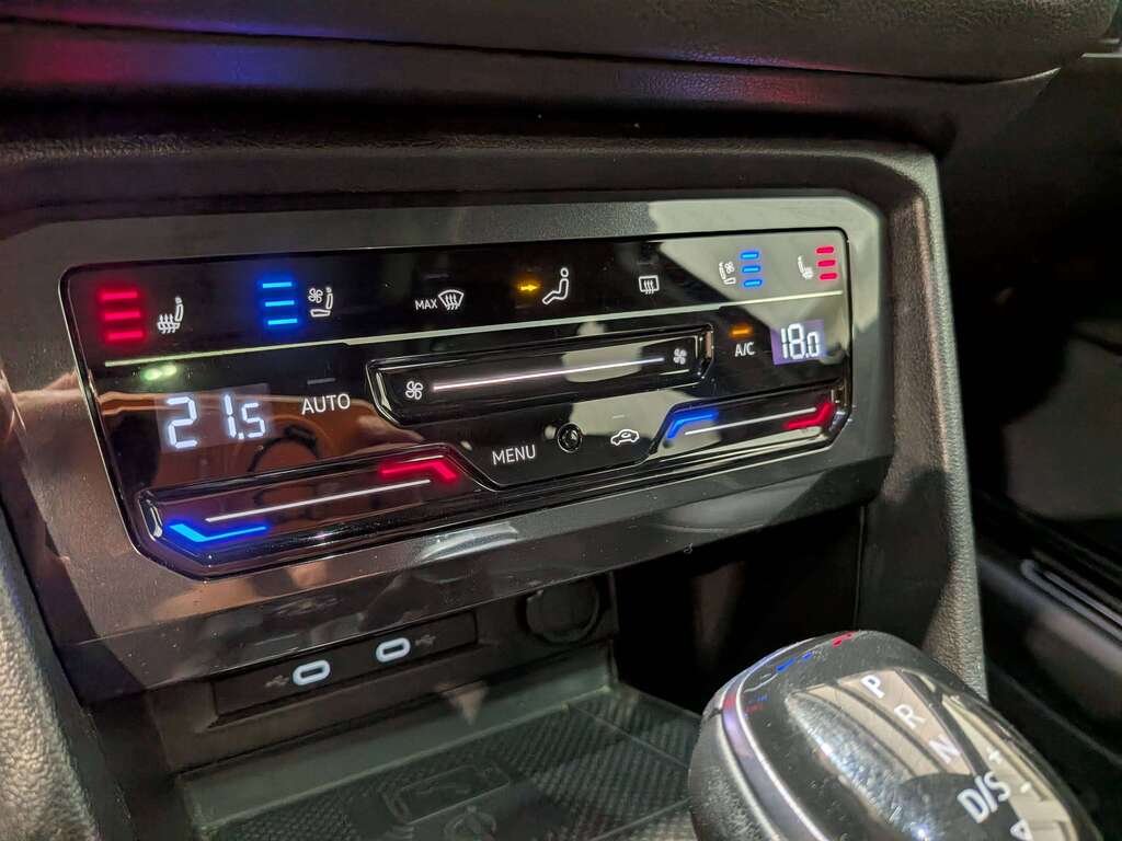 2022 Volkswagen Tiguan Highline R-Line 4MOTION Black Val-David - photo #29