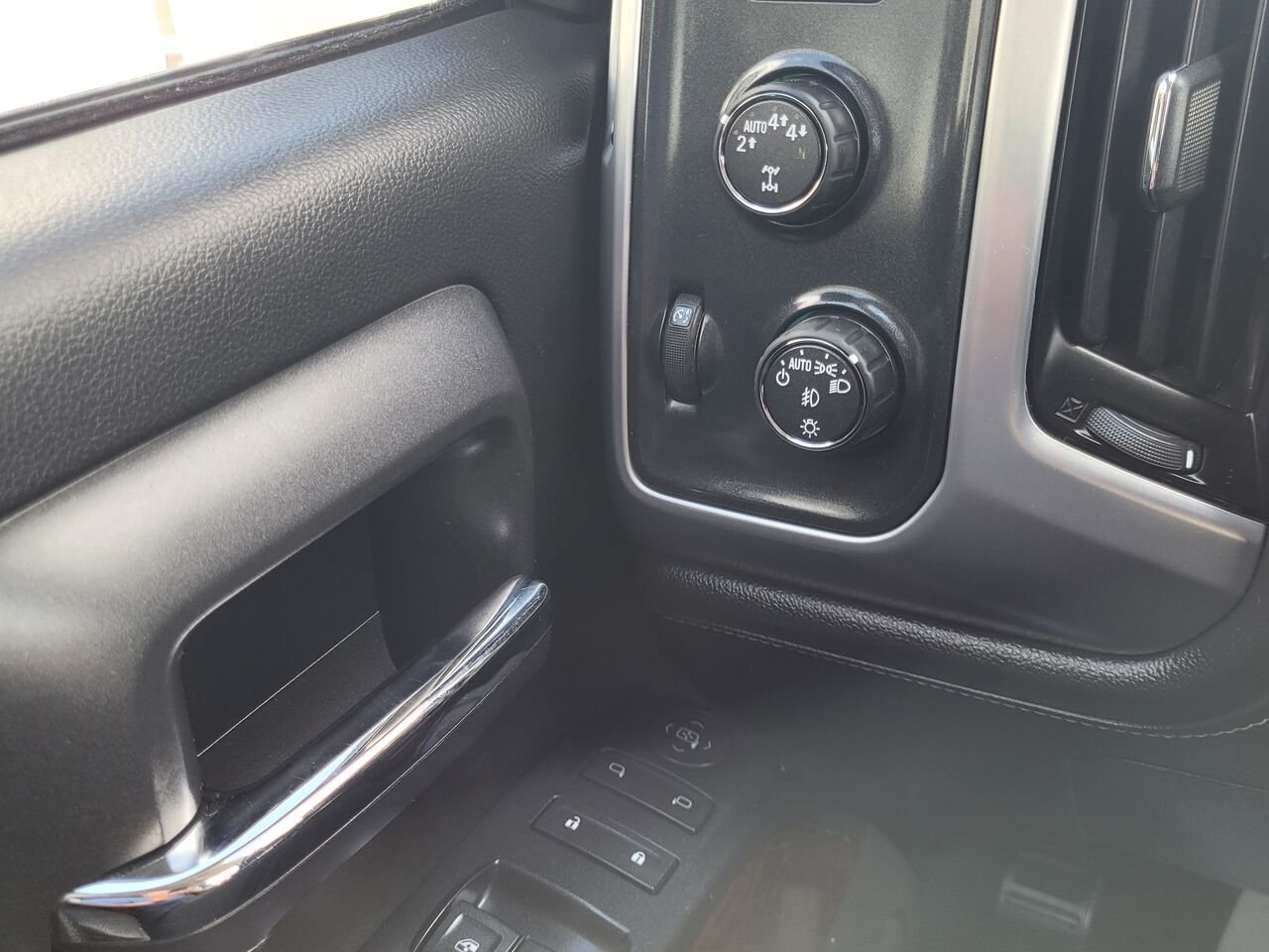 GMC Sierra 1500 SLE cabine multiplace 4RM, 153,0 po 2017 Noir Thetford Mines - photo #10