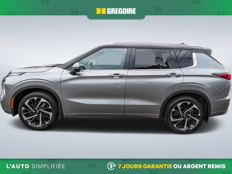 Mitsubishi Outlander 2023 Gris Blainville - photo #2