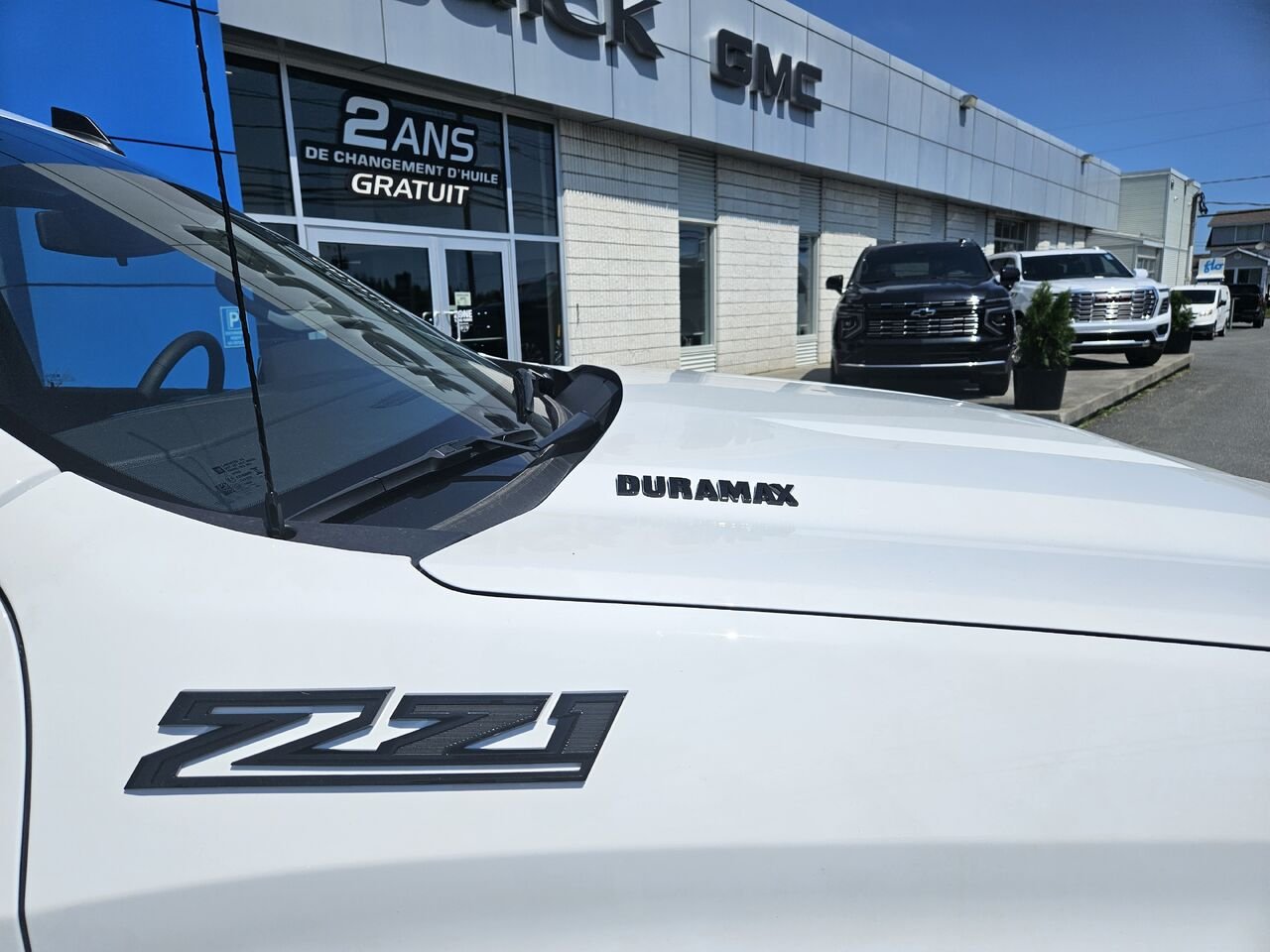Chevrolet Silverado 1500 RST cabine multiplace 4RM 157 po 2026 Blanc sommet Thetford Mines - photo #13