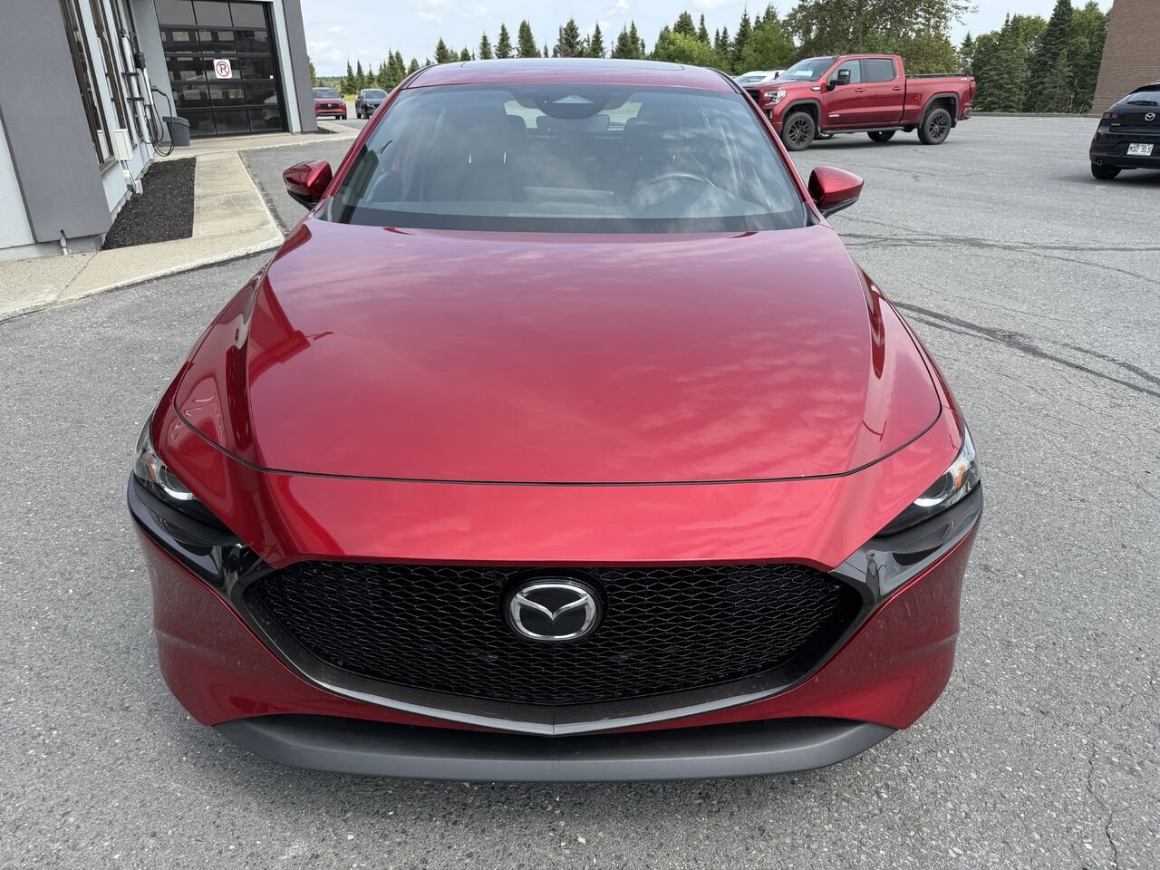 2025 Mazda Mazda3 Sport Red Lac Mégantic - photo #7