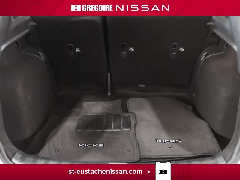 2024 Nissan Kicks White Saint-Eustache - photo #26