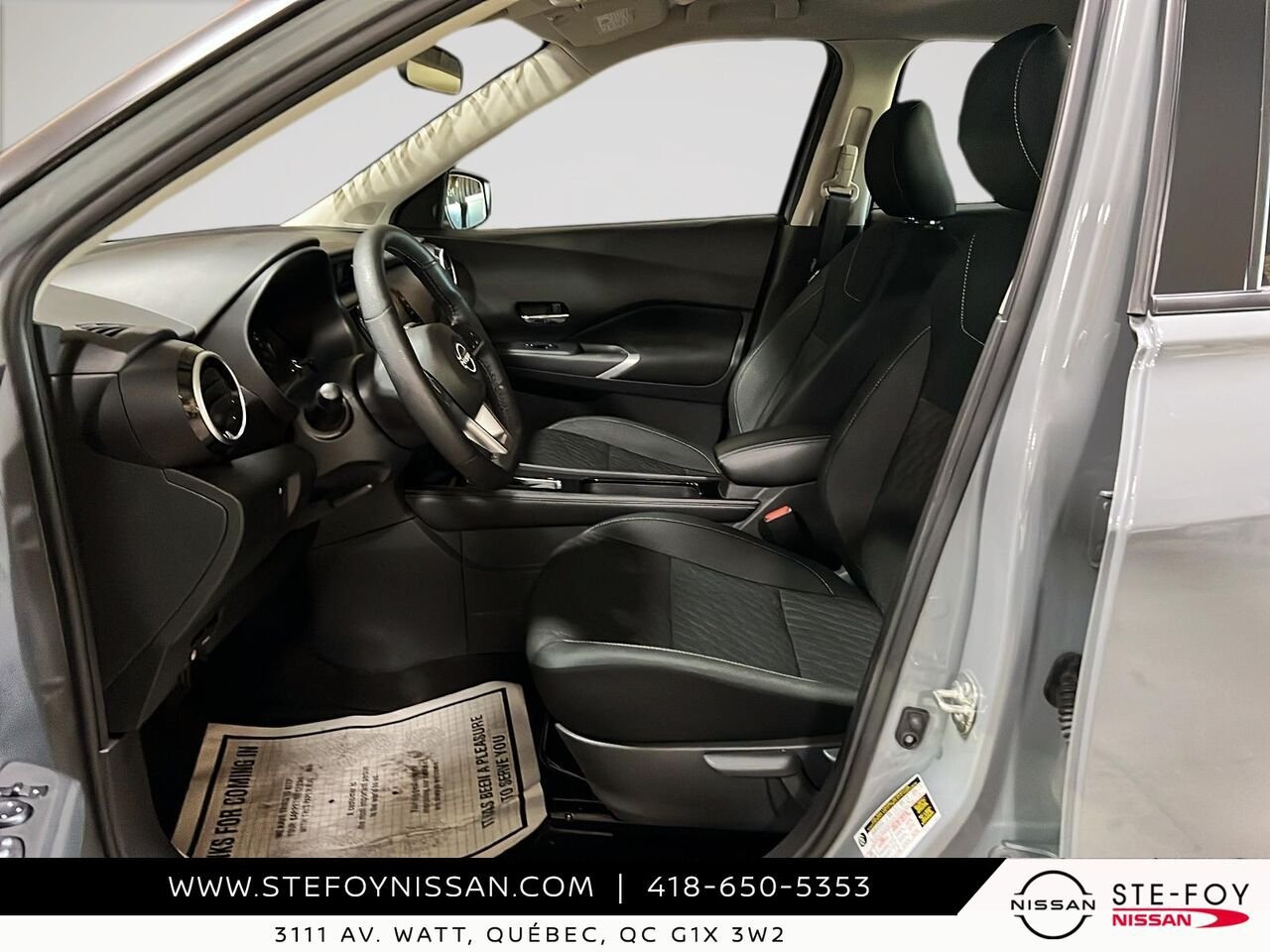 2025 Nissan KICKS PLAY SV TA Grey Ste-Foy - photo #8