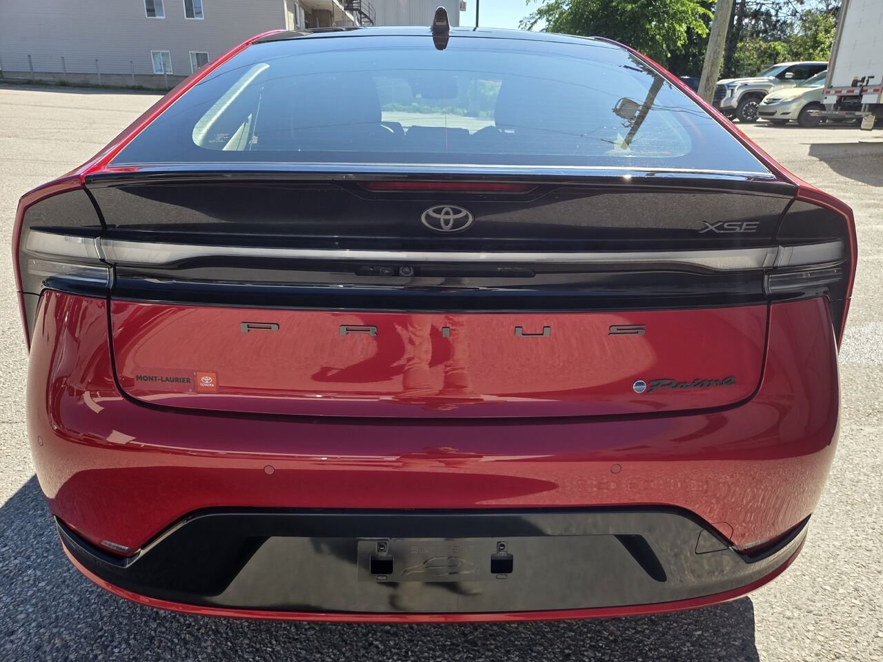 2024 Toyota PRIUS PRIME Red Mont-Laurier - photo #5