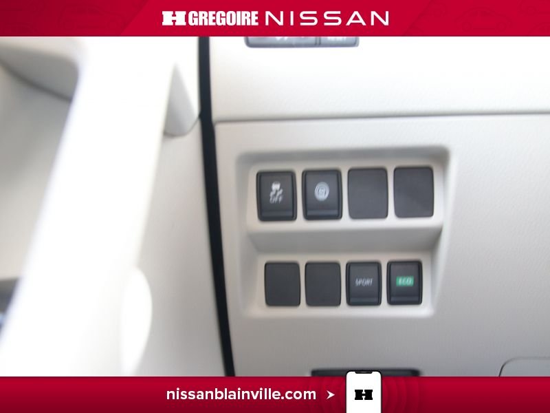 Nissan Qashqai 2022 Bleu Laval - photo #22