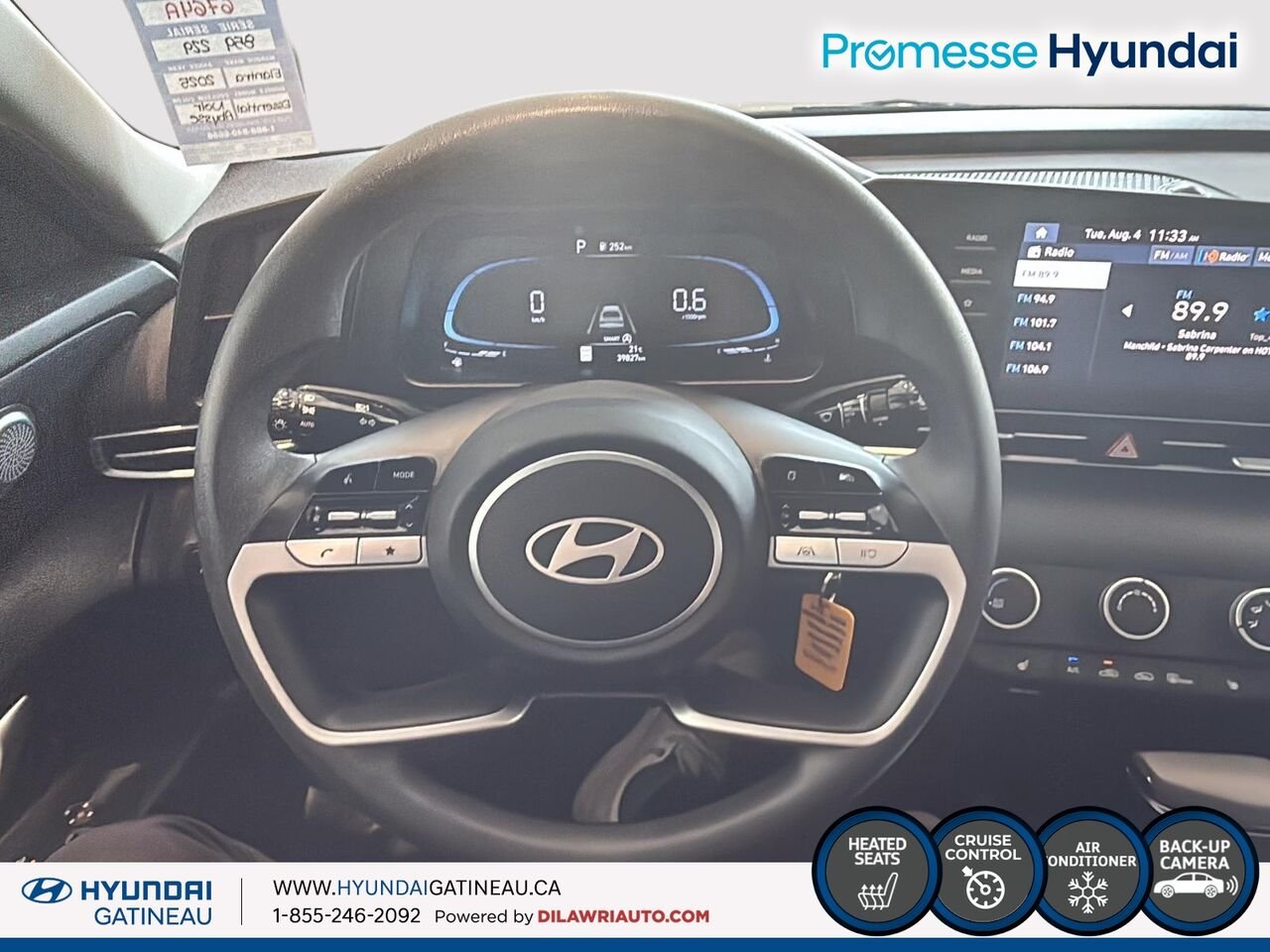 Hyundai Elantra Essential IVT *** sieges chauffant, air climatise , certifier *** 2025 Noir Ottawa & Gatineau - photo #9