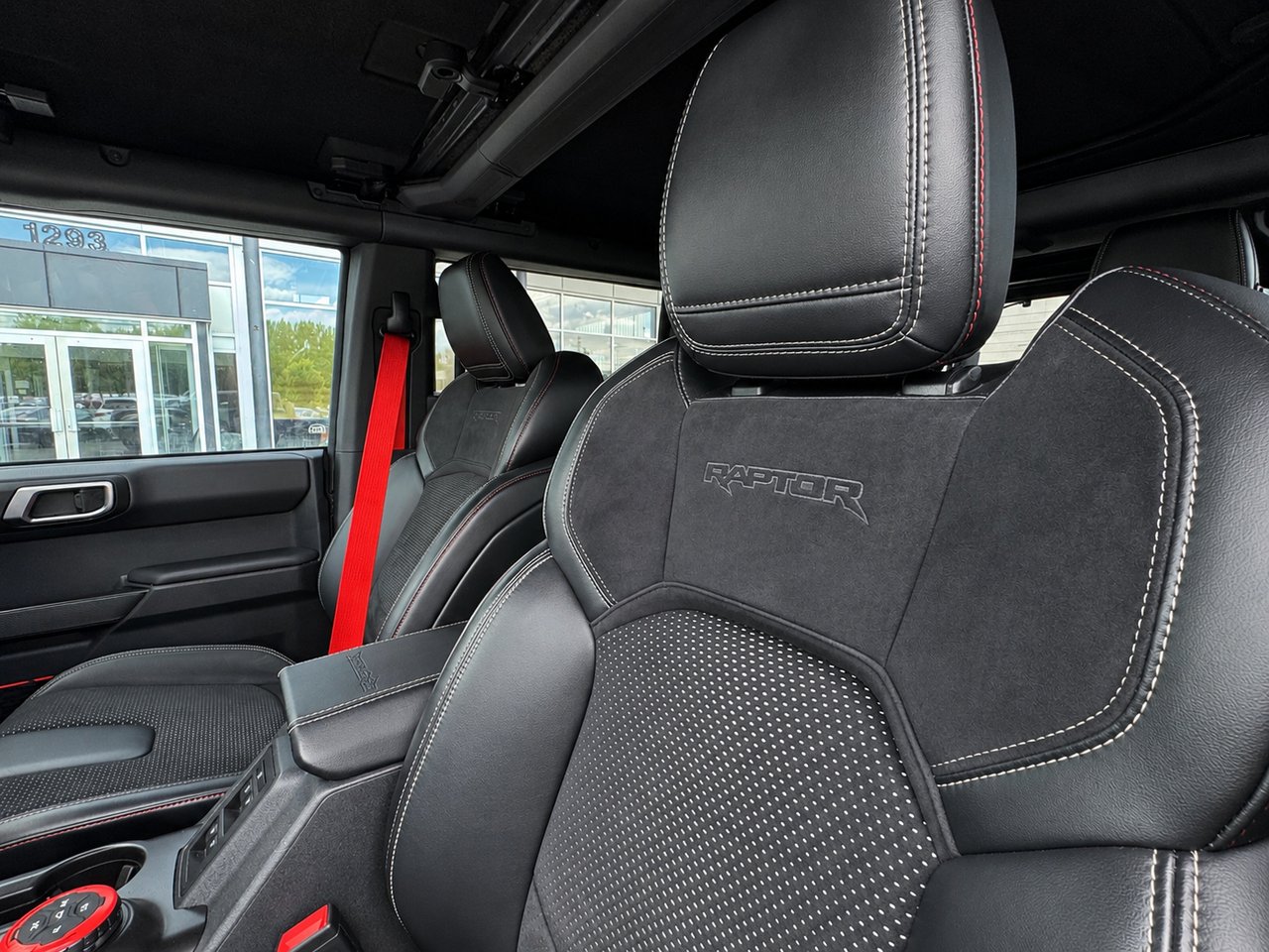 2022 Ford Bronco Raptor Black Granby - photo #14