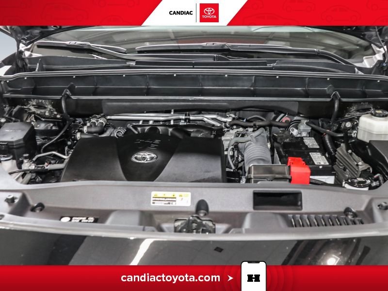 Toyota Highlander 2021 Noir Blainville - photo #35