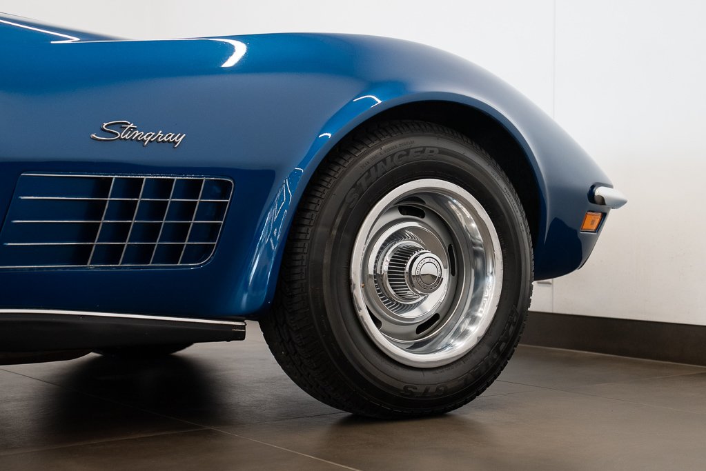 1970 Chevrolet Corvette Blue Montreal - photo #25