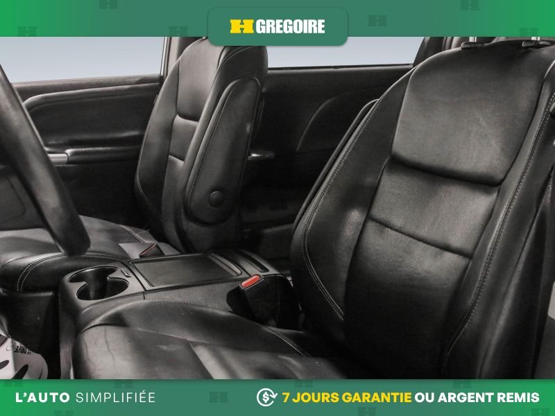 2020 Toyota Sienna White Blainville - photo #13