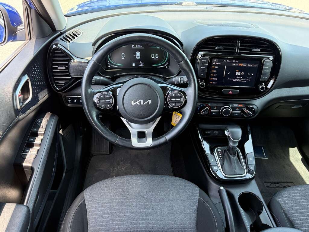 2023 Kia Soul Blue Gatineau - photo #10