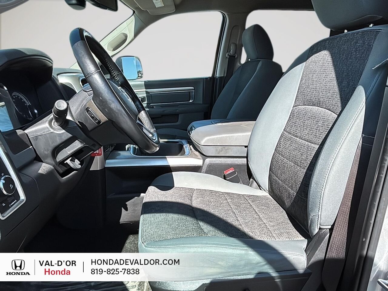 2017 Ram 1500 Cabine multiplaces 4RM, 149 po Outdoorsman Silver Val-d'Or - photo #6