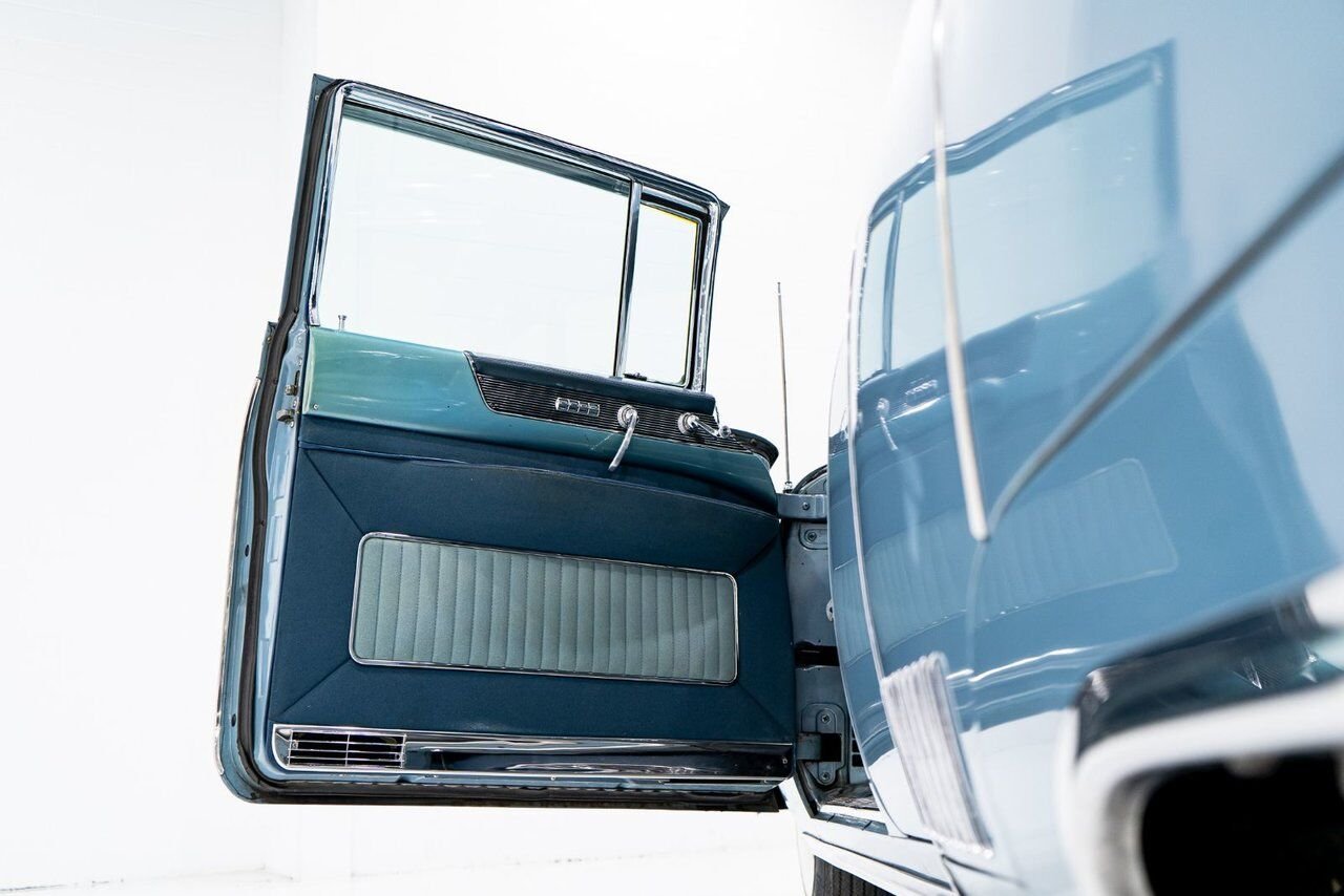 1954 Cadillac Fleetwood Unrestored fully original survivor **PRICE IN USD** Blue Montreal - photo #54