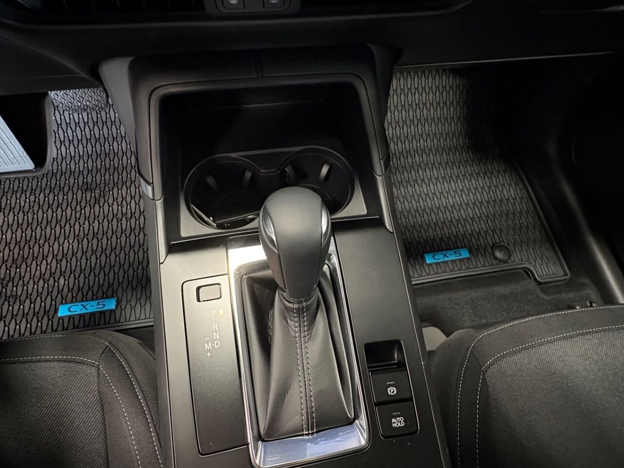 2026 MAZDA CX-5 GX TI Jet Black Mica Châteauguay - photo #10