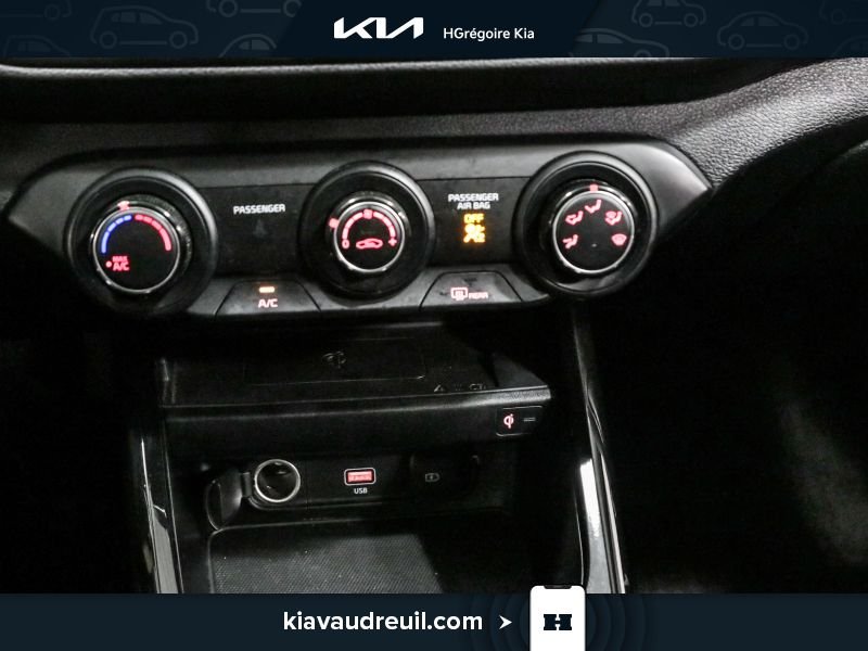 2023 Kia Forte Grey Blainville - photo #20