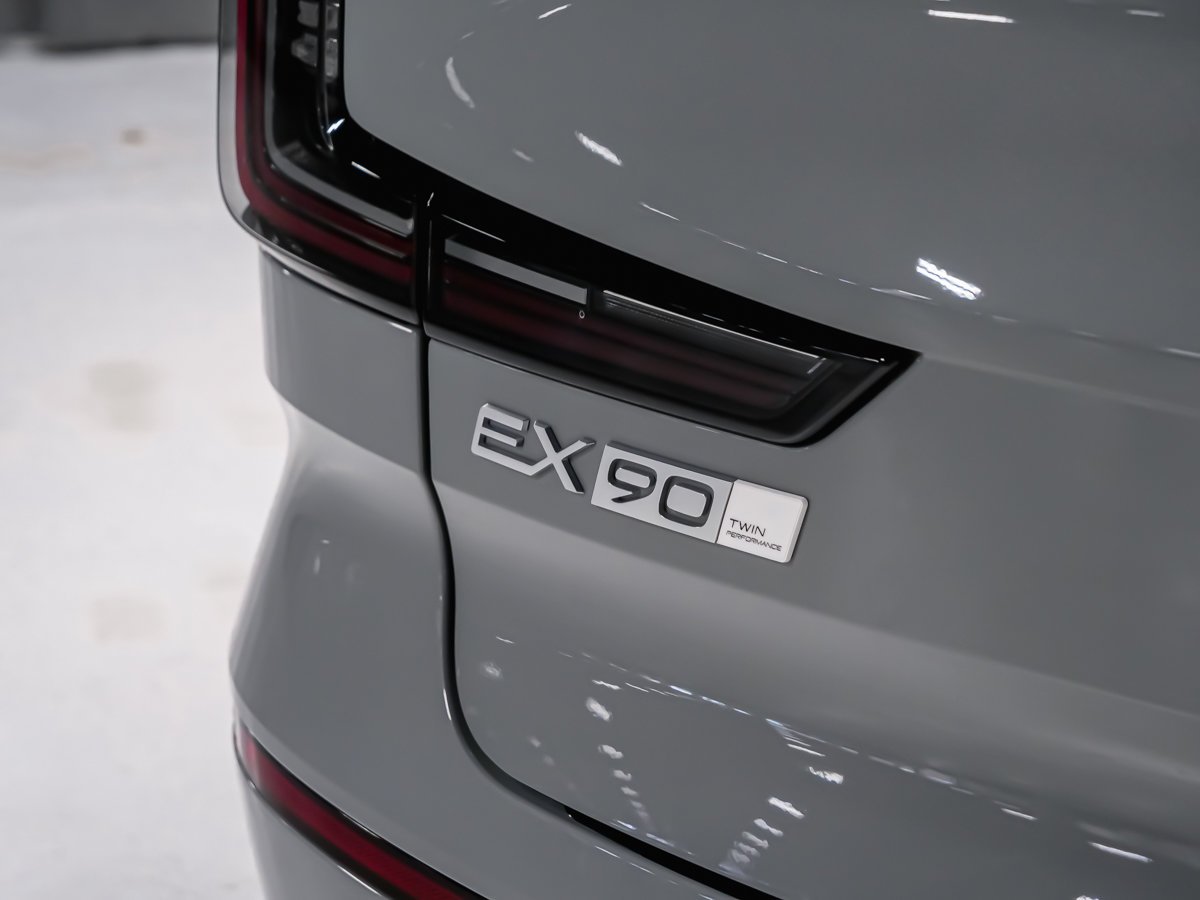 2025 Volvo EX90 ULTRA MAGS 22PO BOWER WIKINS Grey Montreal - photo #8