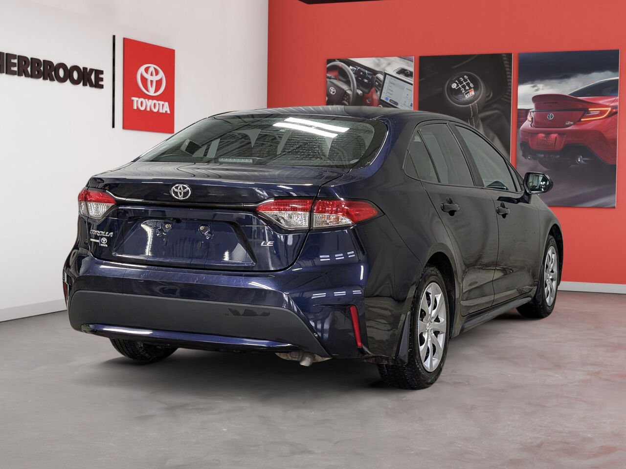 Toyota Corolla LE/SIÈGES CHAUFFANTS/CAMÉRA DE RECUL/BLUETOOTH/AC/ 2022 Bleu heliographique Sherbrooke - photo #3