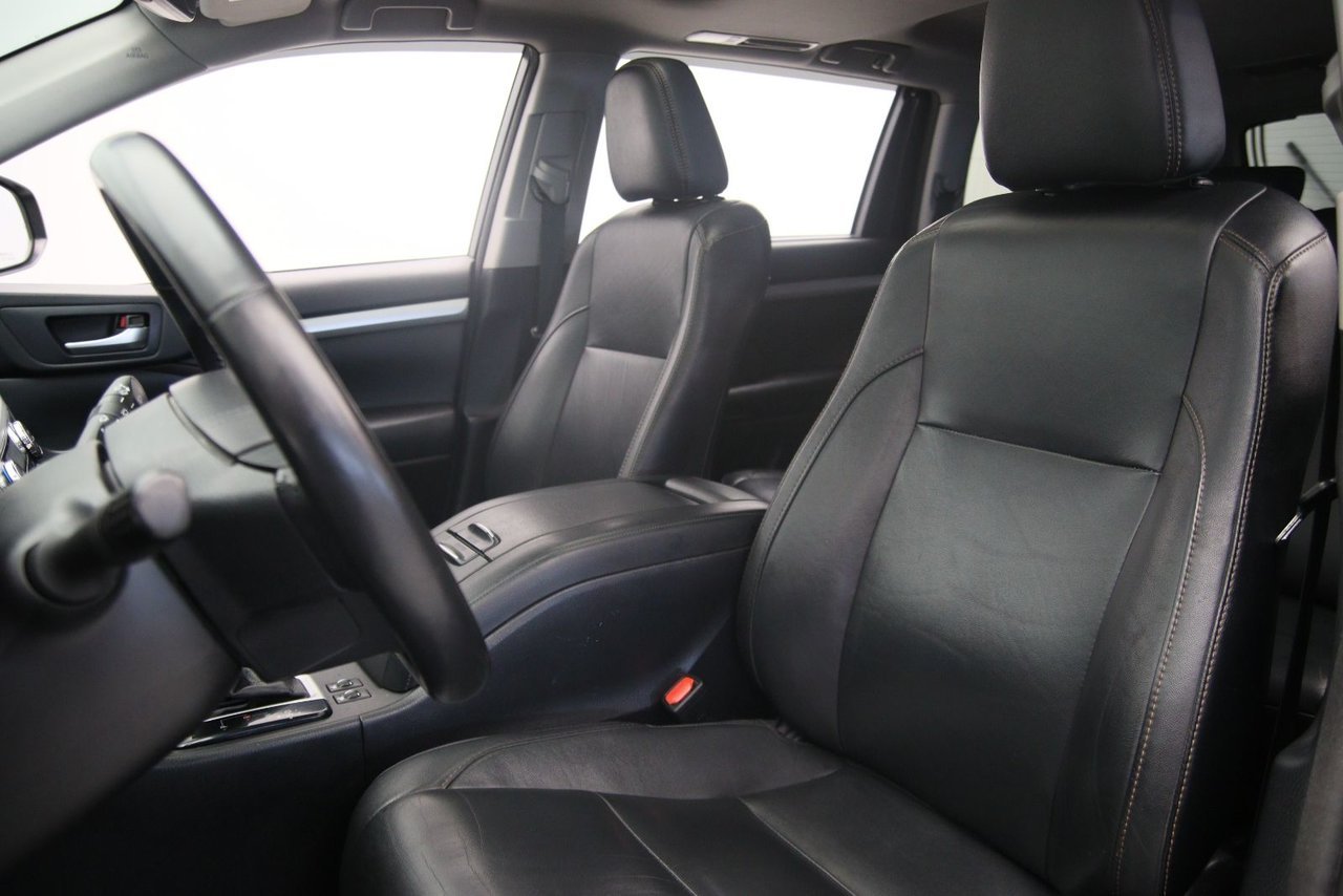 Toyota Highlander NIV 5TDJZRFH7HS514769 2017 Noir Baie-Comeau - photo #5
