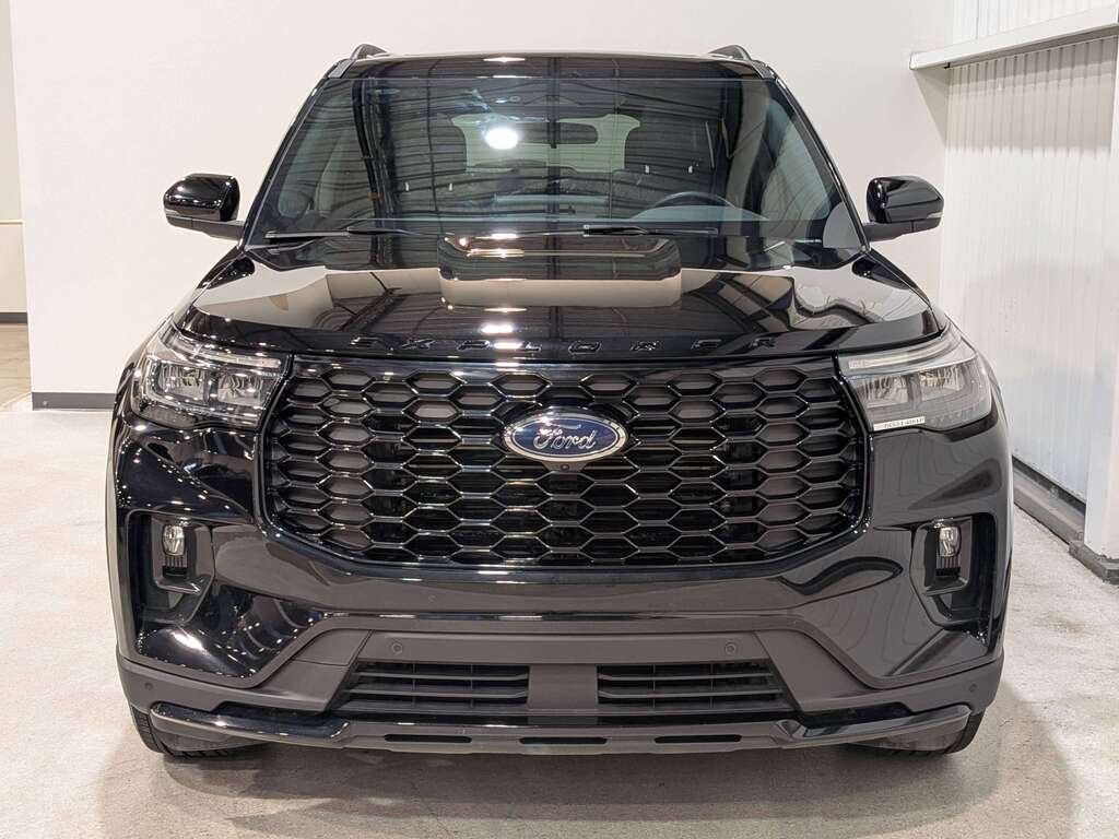 Ford Explorer ST-Line 4WD 2025 Noir Val-David - photo #3