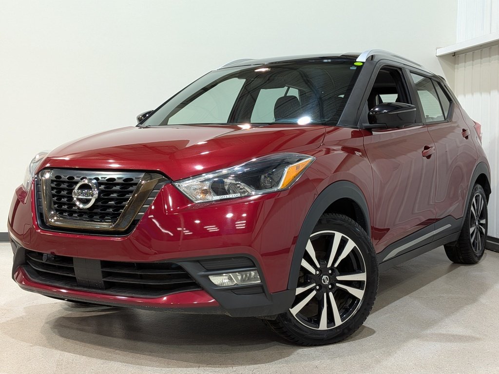2020 Nissan Kicks SR FWD Red Val-David - photo #0